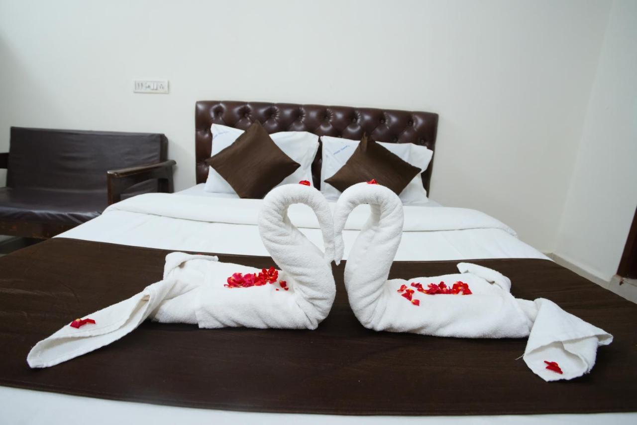 Ganesh Guest House Ченай Екстериор снимка