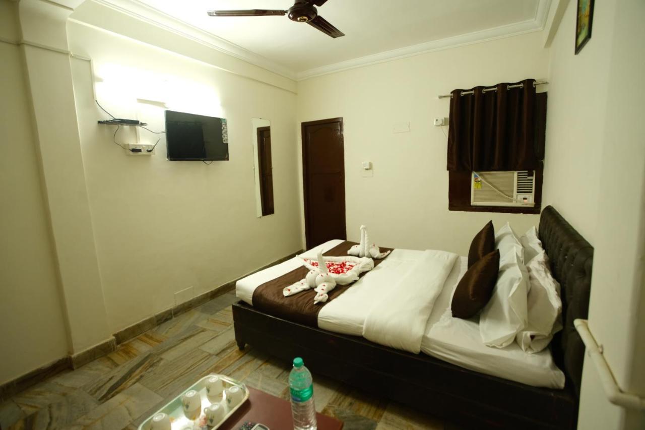 Ganesh Guest House Ченай Екстериор снимка
