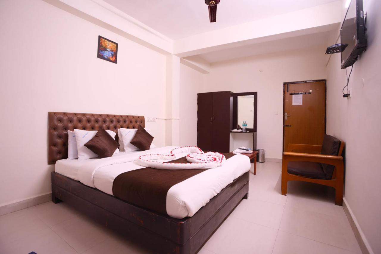 Ganesh Guest House Ченай Екстериор снимка