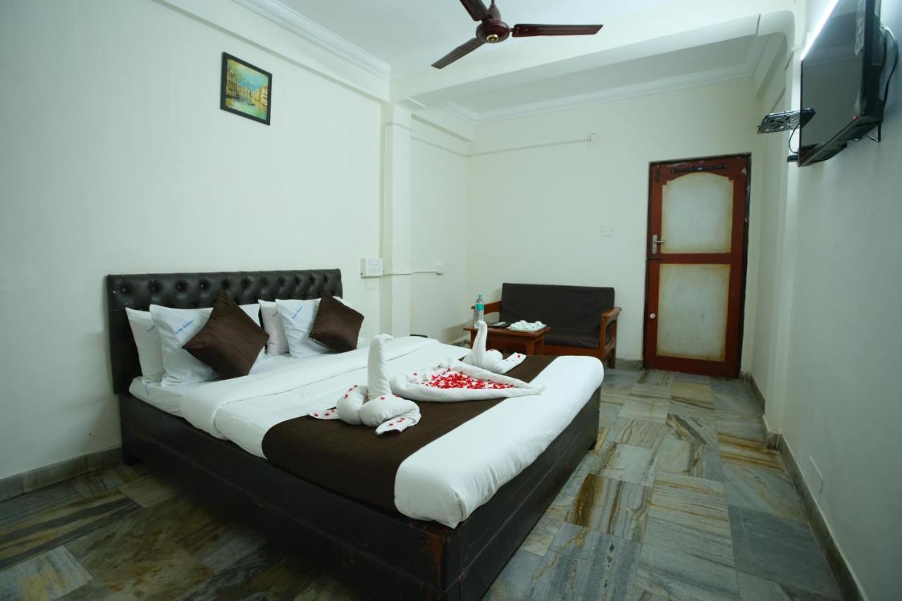 Ganesh Guest House Ченай Екстериор снимка